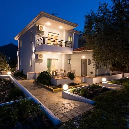 Olive Garden Villas&apartments * Chrysi Ammoudia