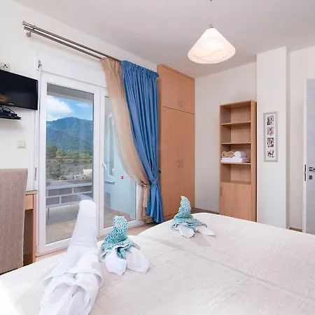 Olive Garden Villas&apartments * Chrysi Ammoudia