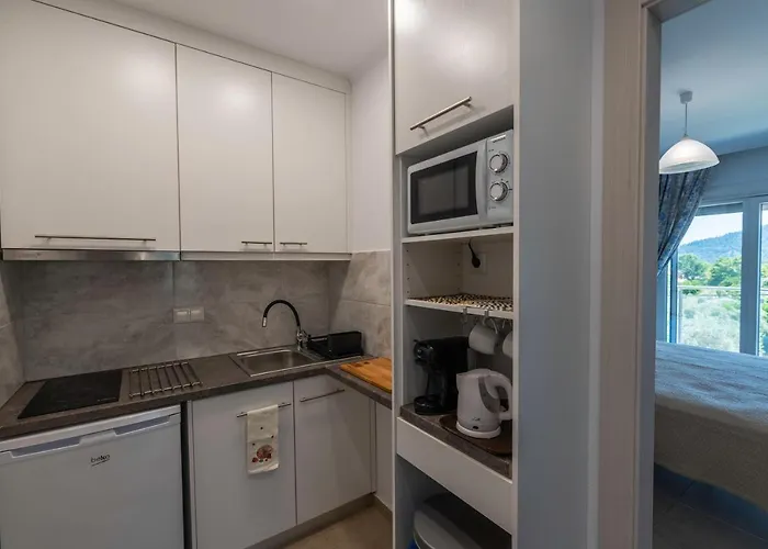 Olive Garden And * Chrysi Ammoudia