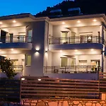 Olive Garden And クリッシ・アモウディア