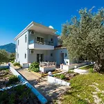 アパート Olive Garden And *