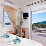 Olive Garden And アパート クリッシ・アモウディア