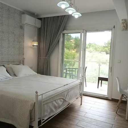 Olive Garden Villas *