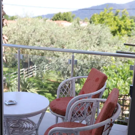 Olive Garden Villas Appartement *