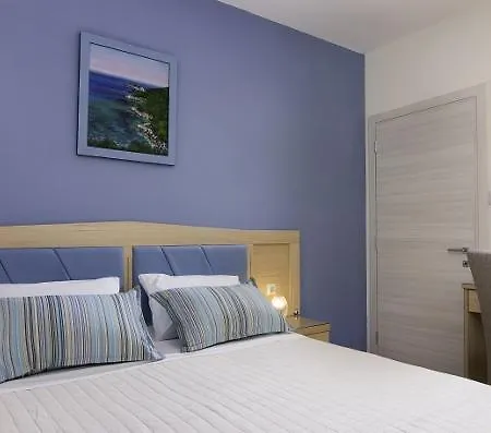 Olive Garden And 克里斯阿穆迪亚